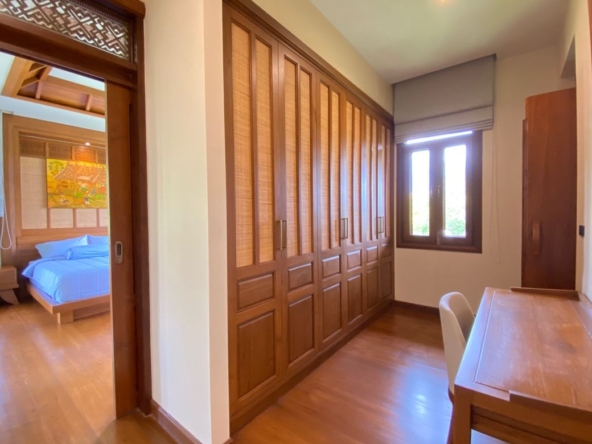 4 Bedroom House for sale-P-PHS996