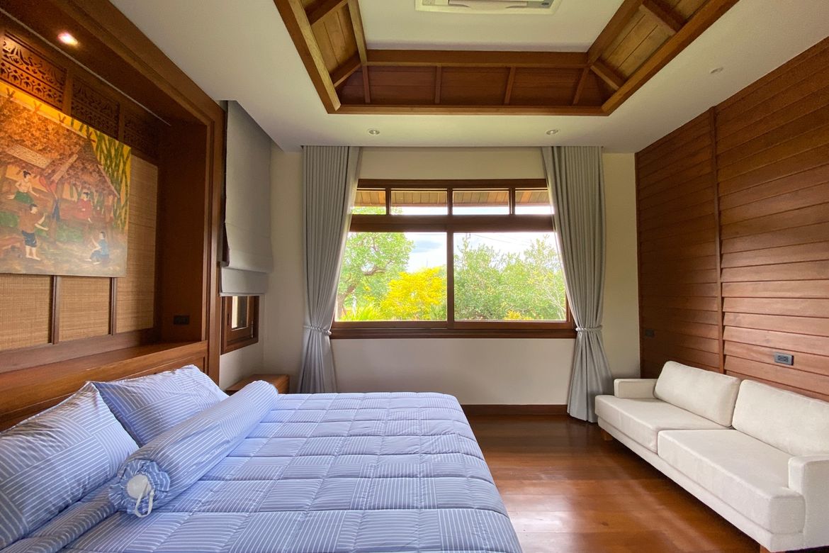 4 Bedroom House for sale-P-PHS996
