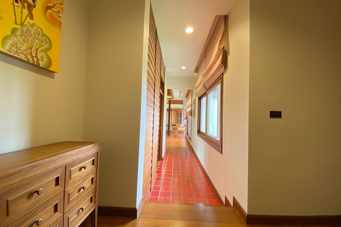 4 Bedroom House for sale-P-PHS996