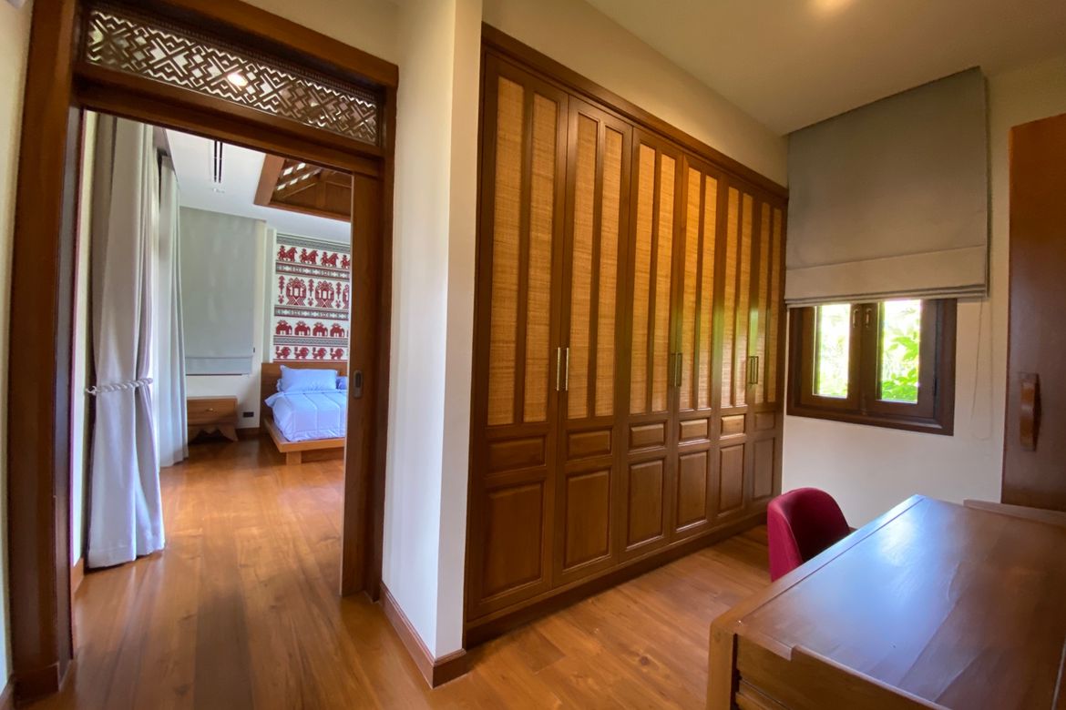 4 Bedroom House for sale-P-PHS996
