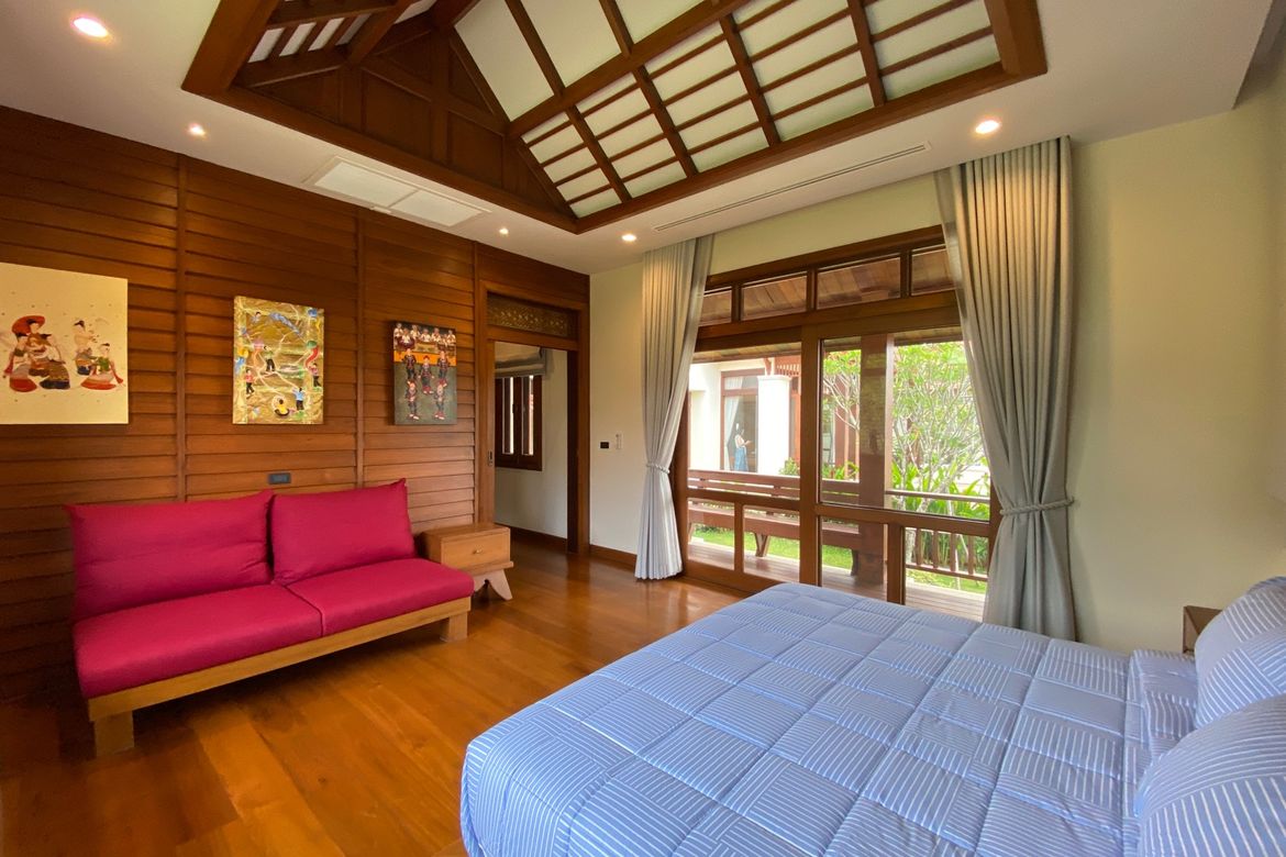 4 Bedroom House for sale-P-PHS996