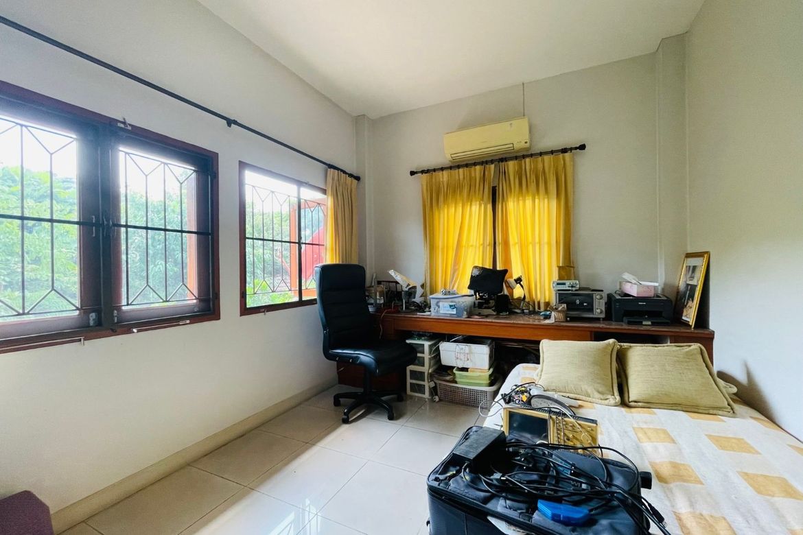 3 Bedroom House for sale-CMB-CMB04503