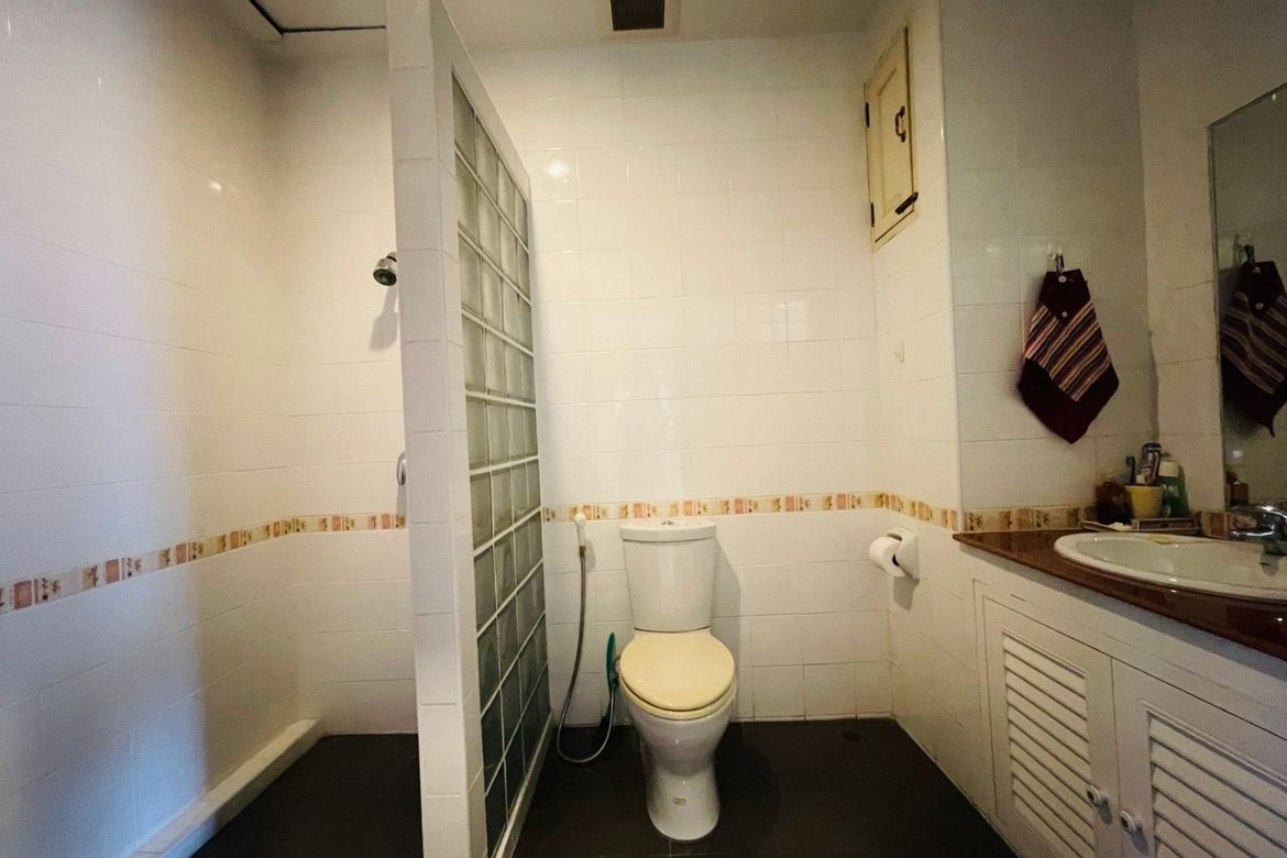 3 Bedroom House for sale-CMB-CMB04503
