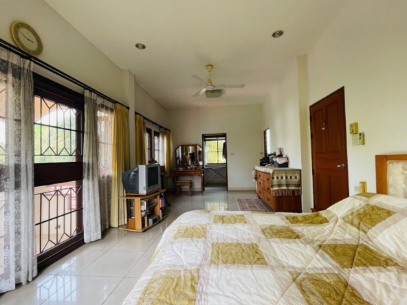 3 Bedroom House for sale-CMB-CMB04503