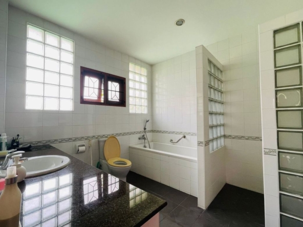 3 Bedroom House for sale-CMB-CMB04503