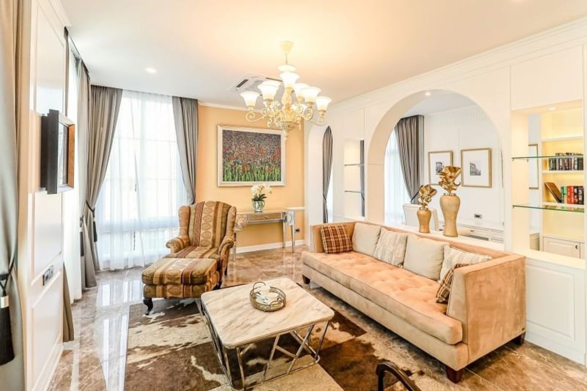 4 Bedroom House for sale-CMB-CMB04629