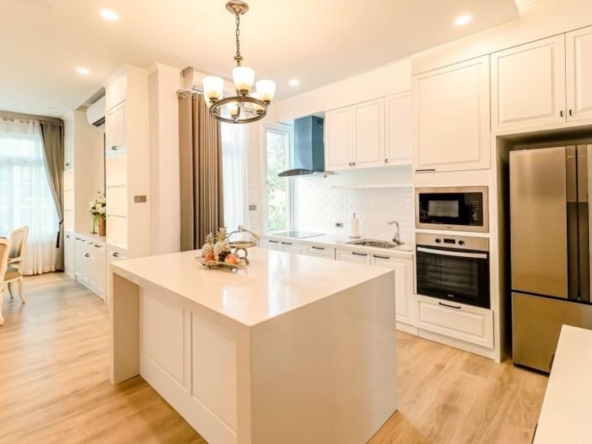 4 Bedroom House for sale-CMB-CMB04629