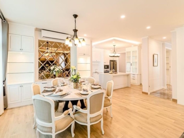 4 Bedroom House for sale-CMB-CMB04629