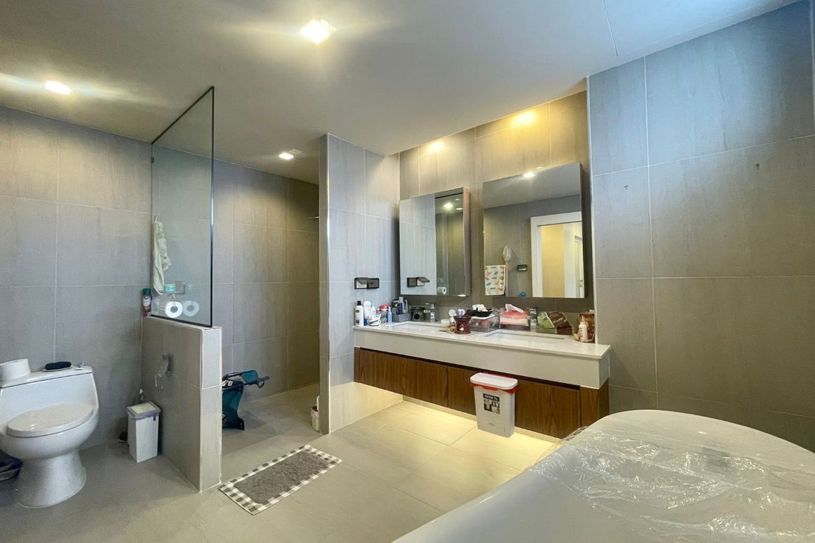 Modern Quality house for sale in community gate near Lanna International School