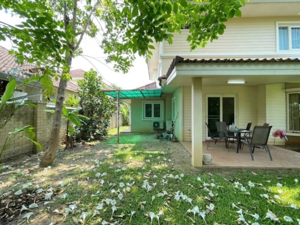 House for sale in the Home in Park project . Located within a very popular community in Nong Khwai Sub- District