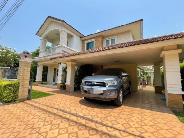 House for sale in the Home in Park project . Located within a very popular community in Nong Khwai Sub- District