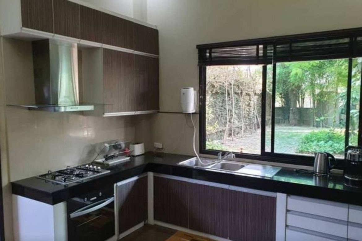 For Sale!! Comtemporary Lanna Style Resort House on 1-3-27 Rai of land located in Hang Dong
