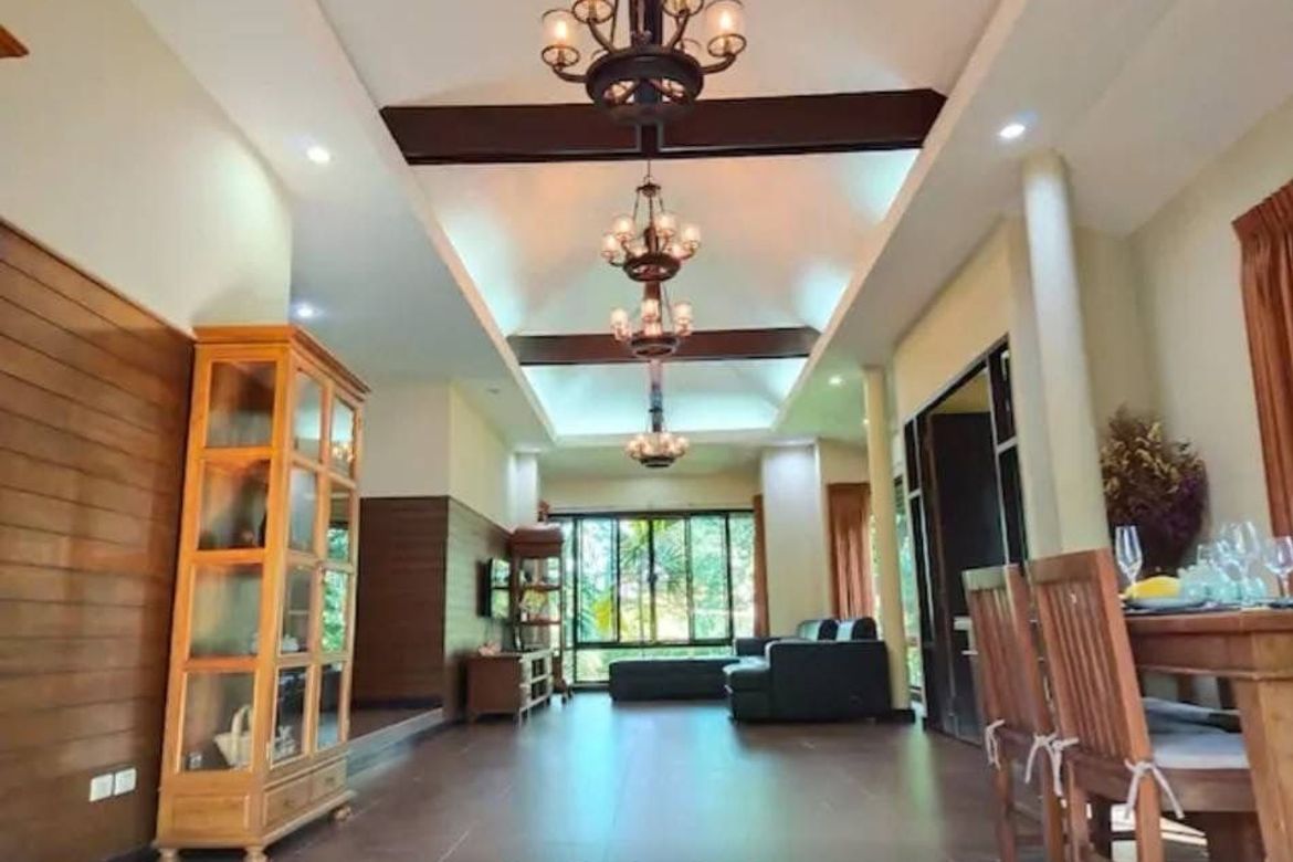 For Sale!! Comtemporary Lanna Style Resort House on 1-3-27 Rai of land located in Hang Dong