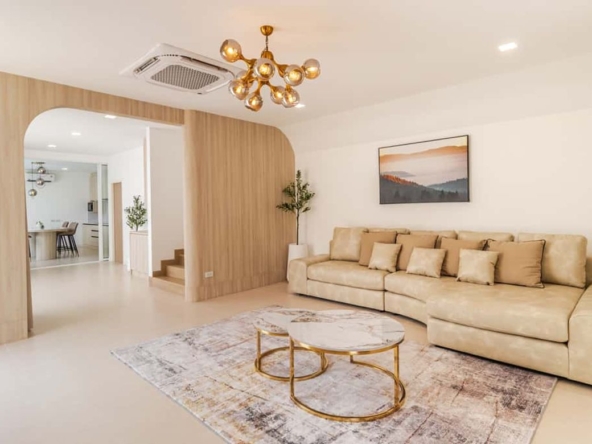 For sale 2-storey pool villa