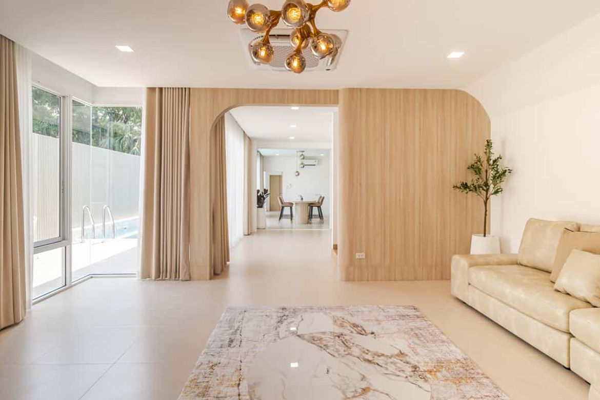 4 bedrooms