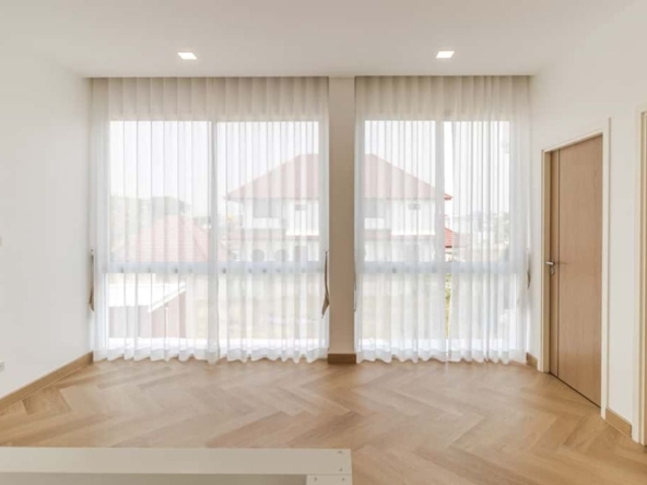 5 bathrooms in the World Club Land Village project
