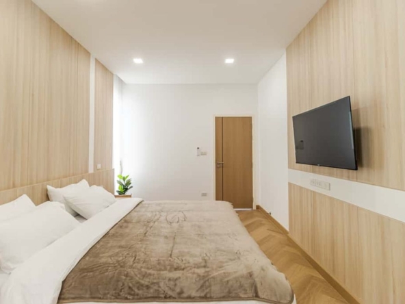 4 bedrooms