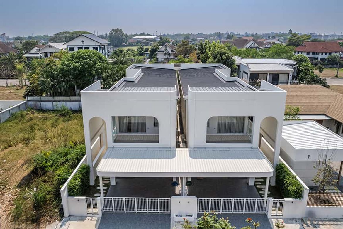5 bathrooms in the World Club Land Village project