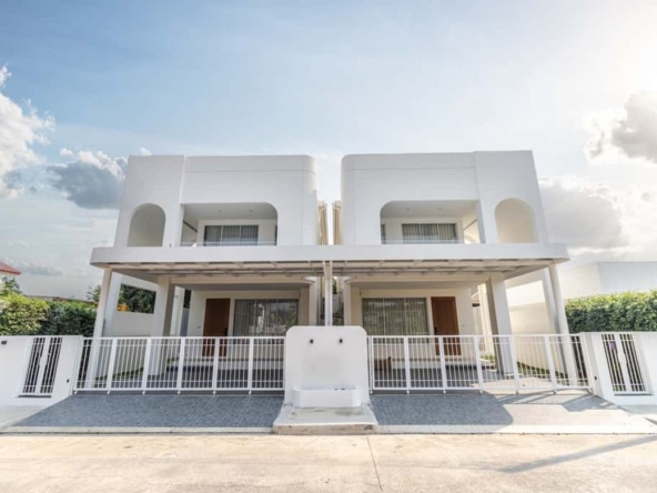 For sale 2-storey pool villa