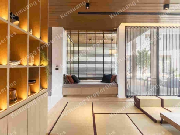 Luxury Home 5 Bedrooms in World Club Land Village
