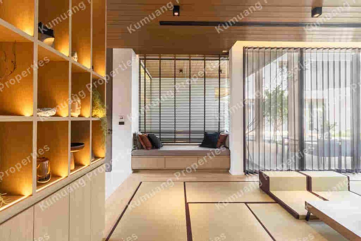 Luxury Home 5 Bedrooms in World Club Land Village