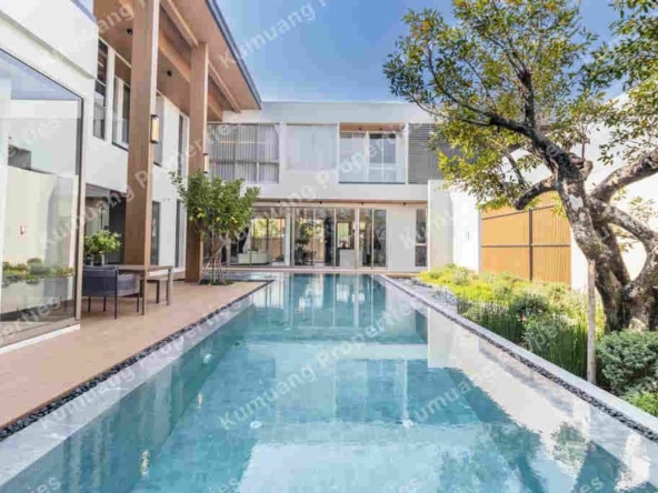 Luxury Home 5 Bedrooms in World Club Land Village