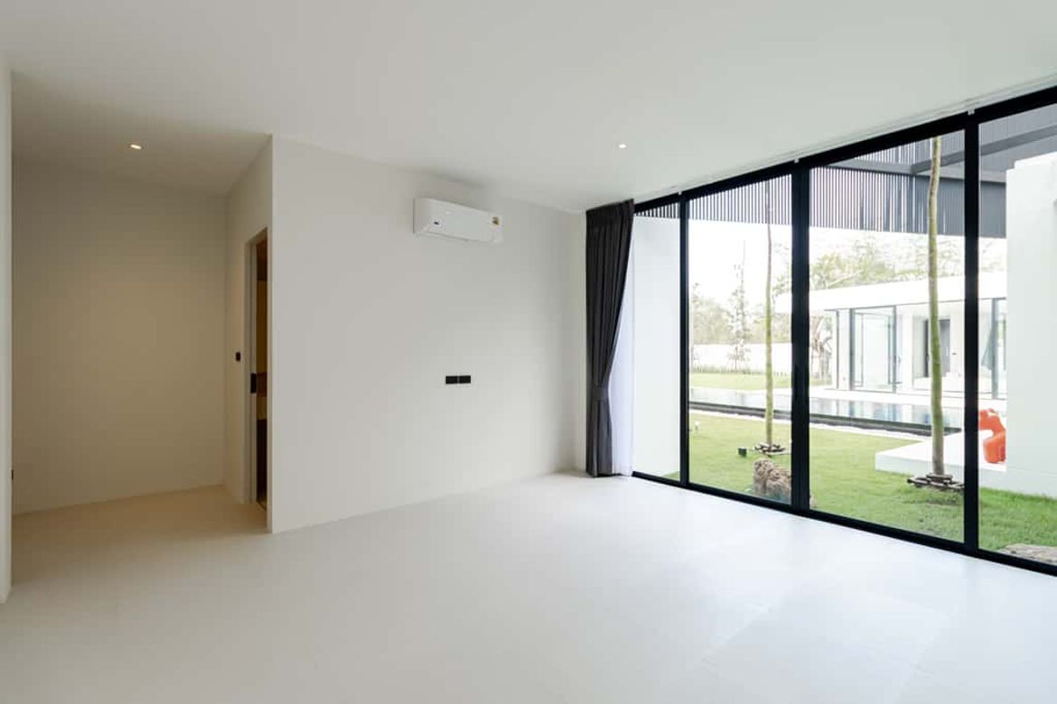 Modern Pool Villa with Breathtaking Mountain Views-KMP-HSHD7319D