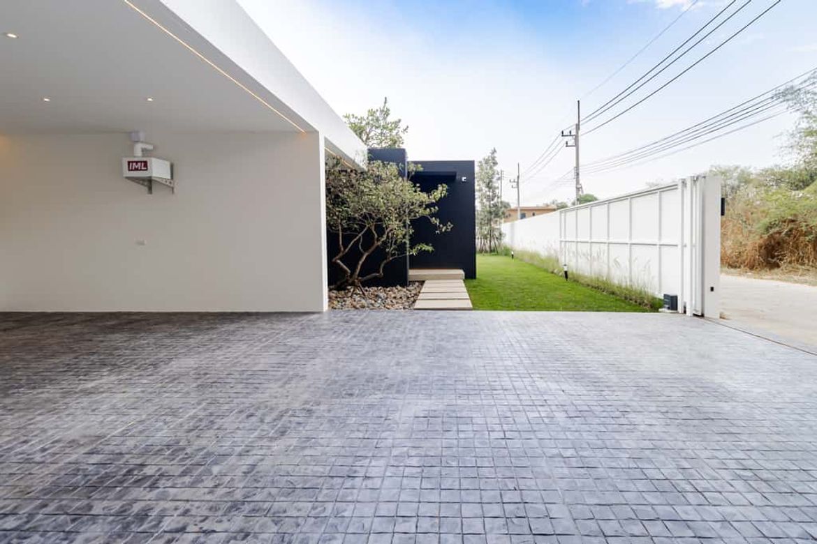 Modern Pool Villa with Breathtaking Mountain Views-KMP-HSHD7319D