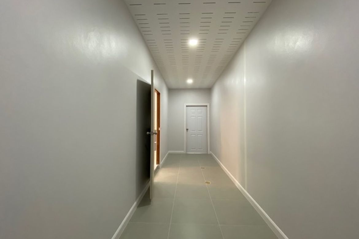 Brand new 3 bed house for sell in San Pa Tong