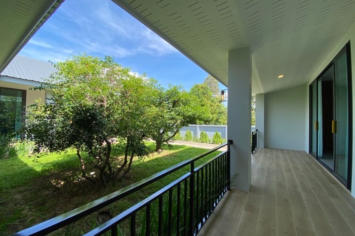 Brand new 3 bed house for sell in San Pa Tong