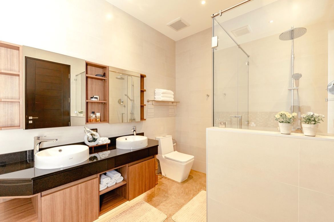Brand new 5 bed with private pool for sale in Hang Dong