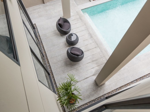 A brand new pool villa for sale in Hang Dong
