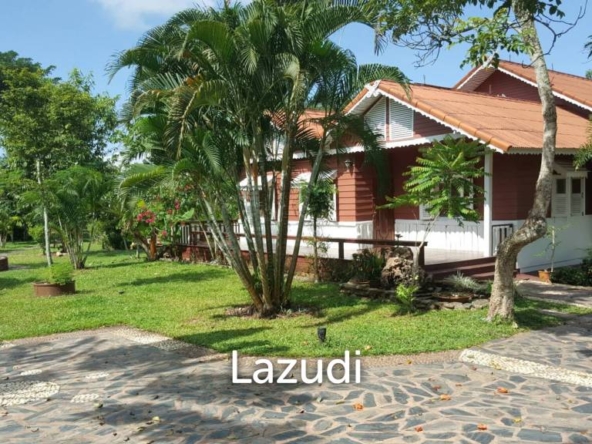 detached-L-LAZ198631