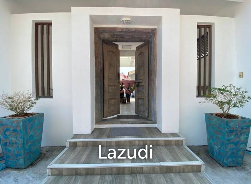 detached-L-LAZ114744