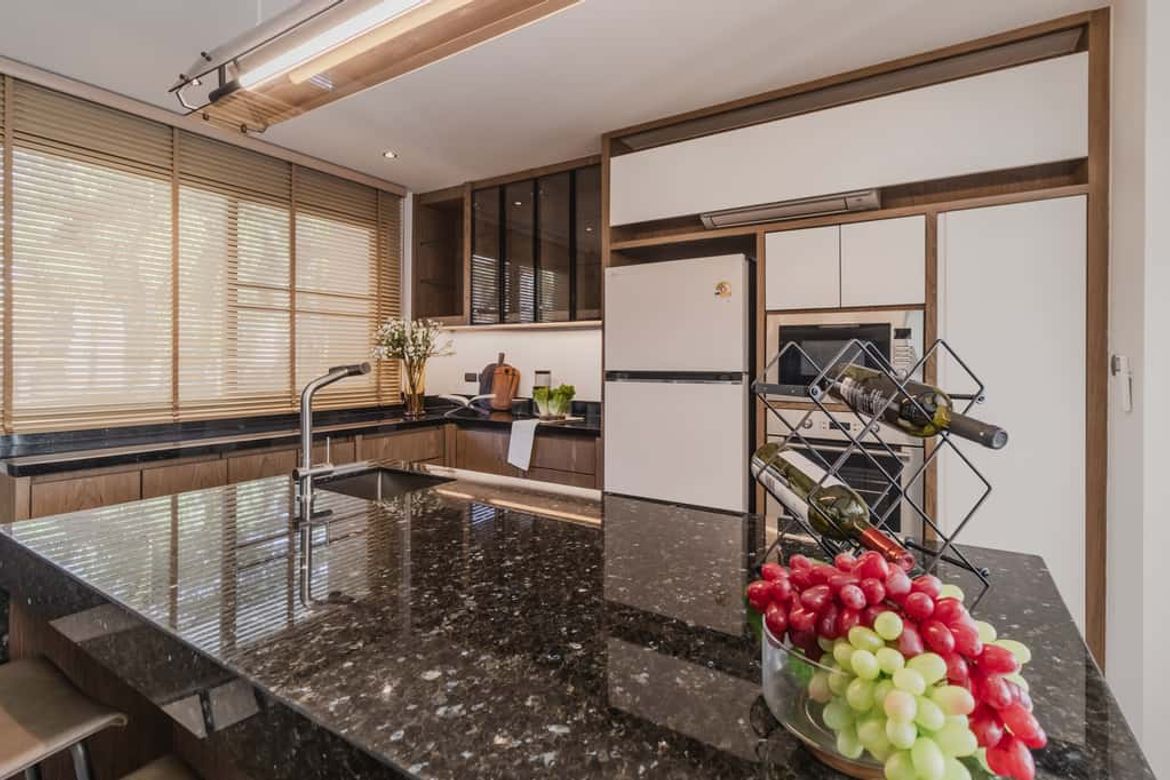 Luxury Villa with Private Pool for Sale in Summit Green Valley