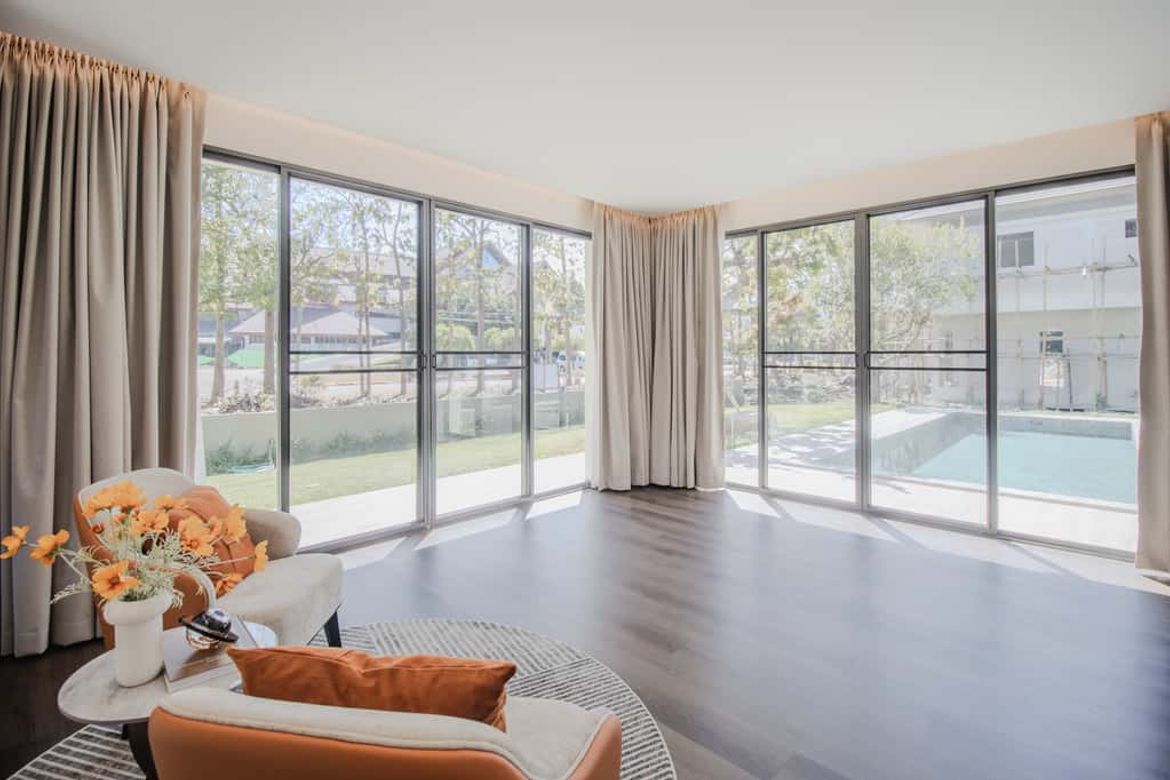 Luxury Villa with Private Pool for Sale in Summit Green Valley
