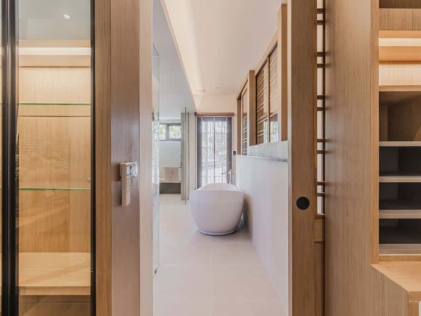 Luxury Villa with Private Pool for Sale in Summit Green Valley
