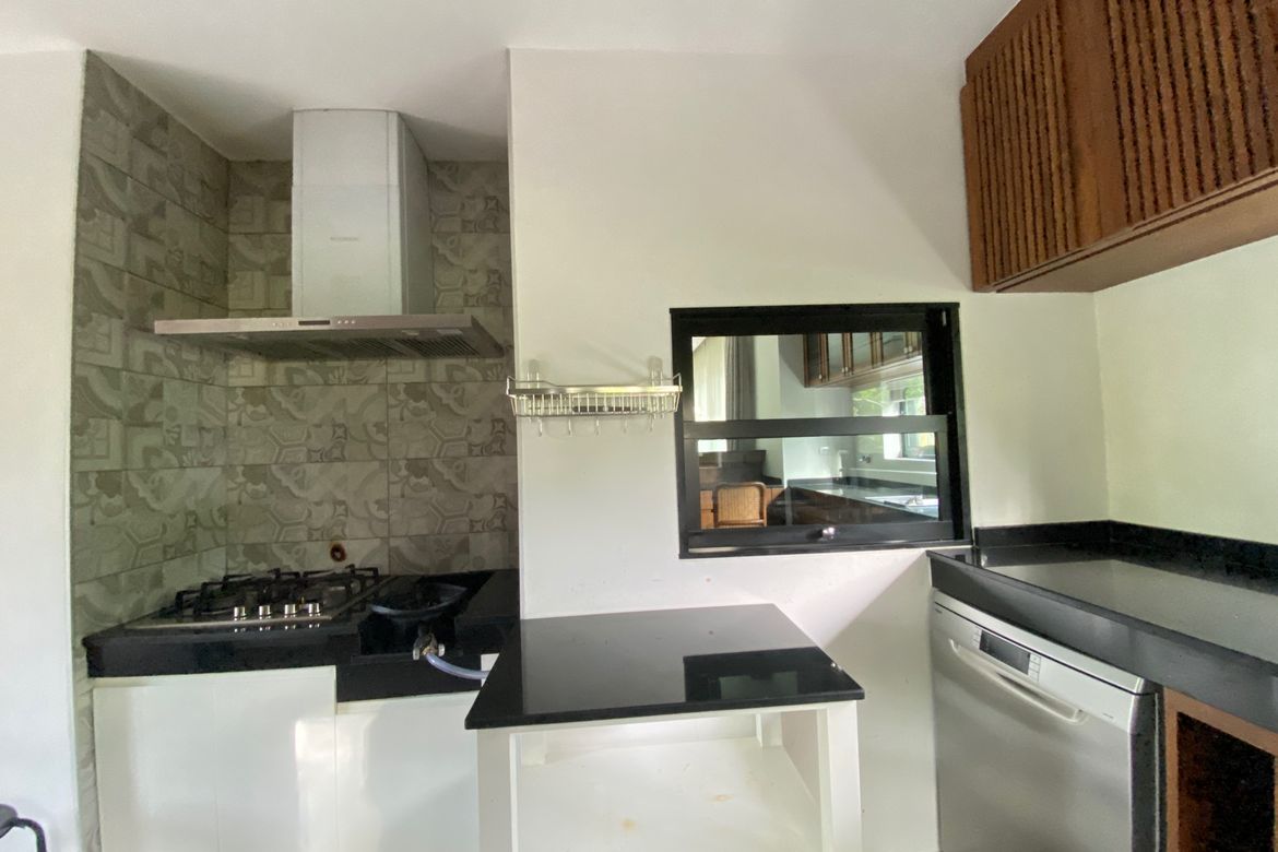 4 bed house for sale at The Green Valley Golf Course in Chiang Mai-P-PHS1014
