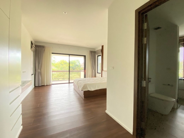 4 bed house for sale at The Green Valley Golf Course in Chiang Mai-P-PHS1014