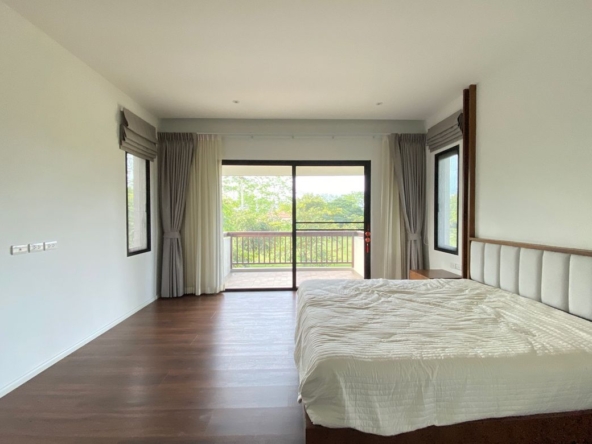 4 bed house for sale at The Green Valley Golf Course in Chiang Mai-P-PHS1014