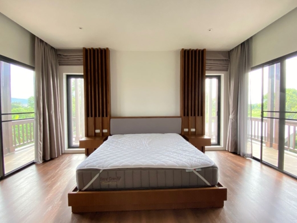 4 bed house for sale at The Green Valley Golf Course in Chiang Mai-P-PHS1014