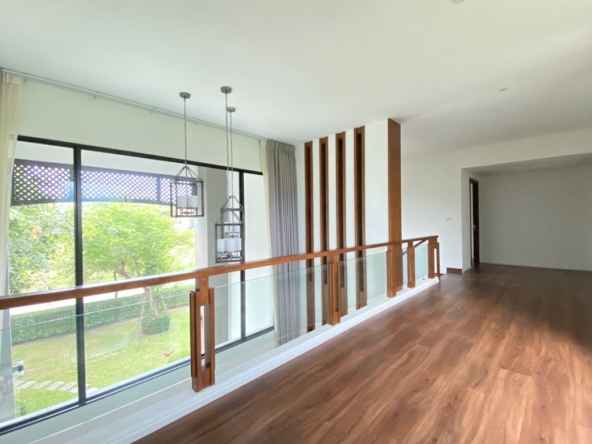 4 bed house for sale at The Green Valley Golf Course in Chiang Mai-P-PHS1014