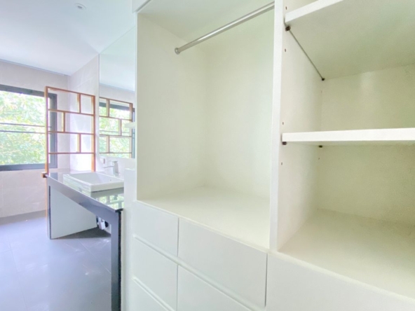 4 bed house for sale at The Green Valley Golf Course in Chiang Mai-P-PHS1014