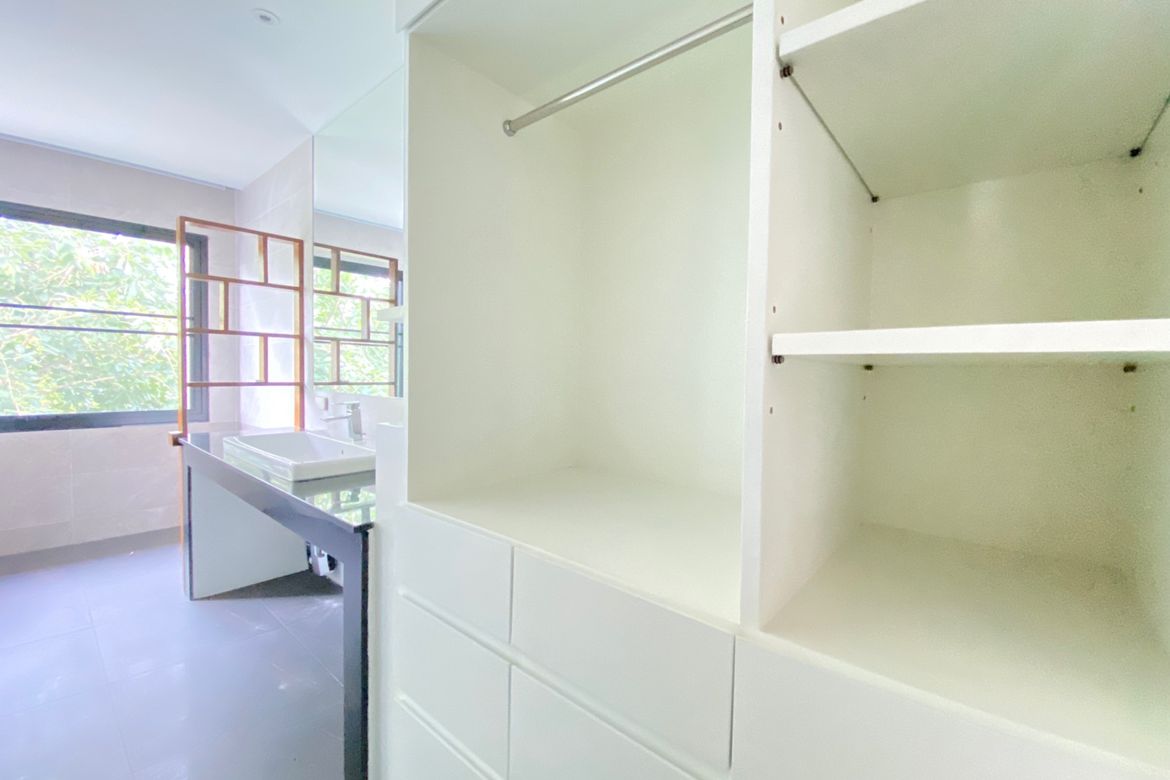 4 bed house for sale at The Green Valley Golf Course in Chiang Mai-P-PHS1014