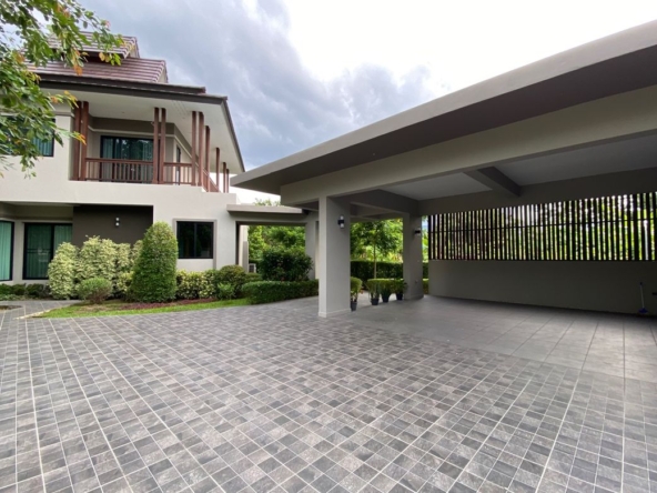 4 bed house for sale at The Green Valley Golf Course in Chiang Mai-P-PHS1014