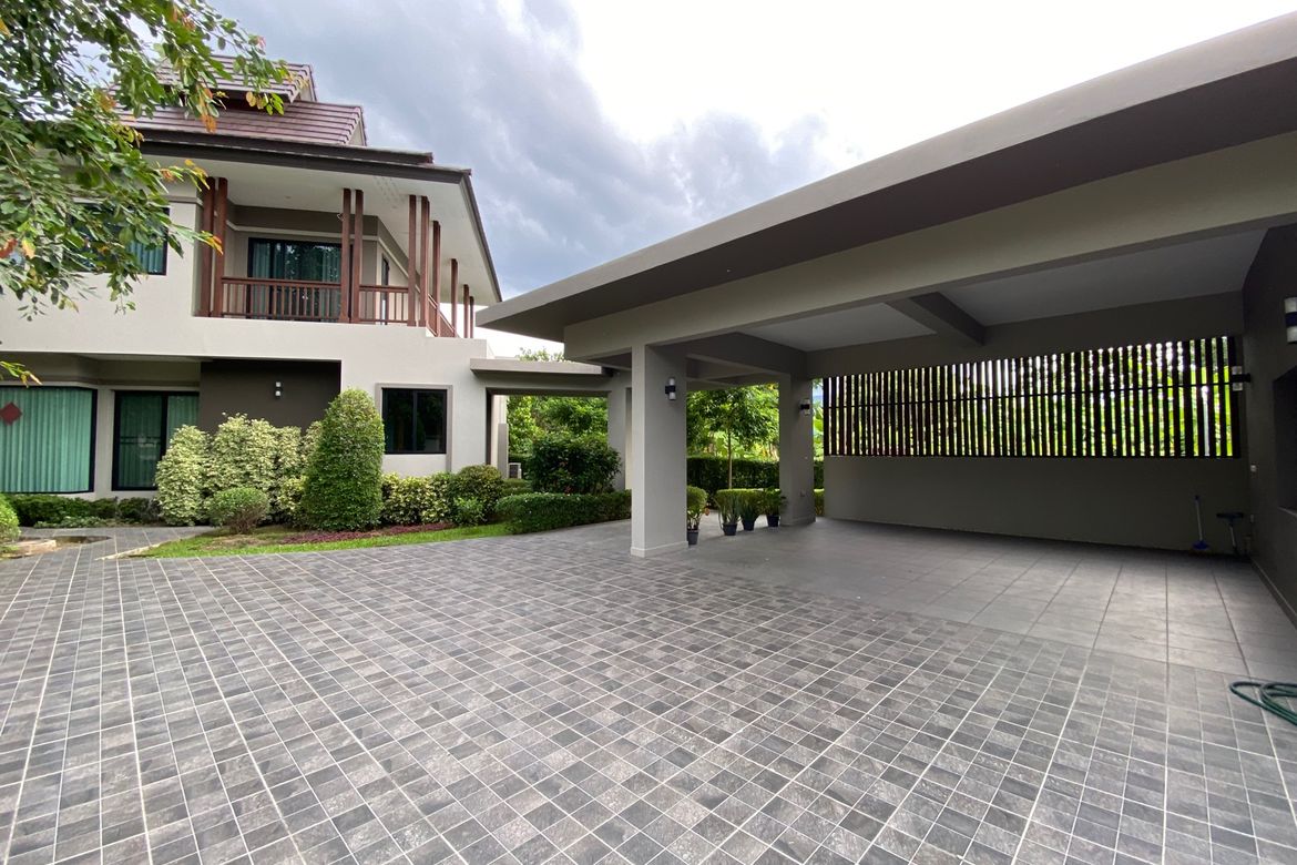 4 bed house for sale at The Green Valley Golf Course in Chiang Mai-P-PHS1014