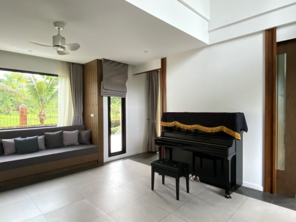 4 bed house for sale at The Green Valley Golf Course in Chiang Mai-P-PHS1014