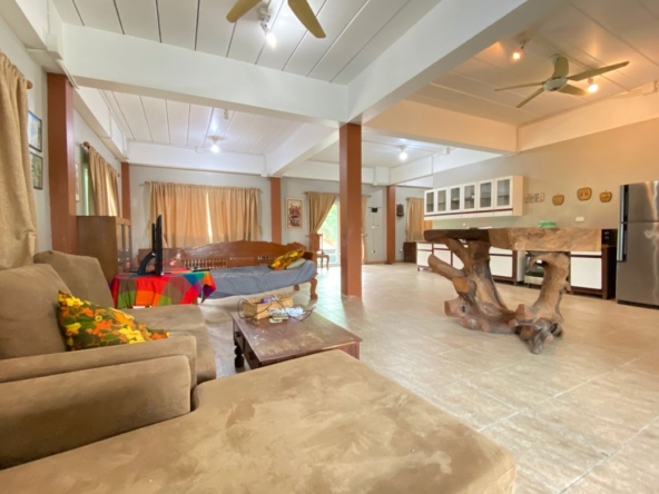 5 bed house for sale in Mae Rim