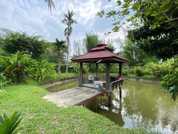5 bed house for sale in Mae Rim
