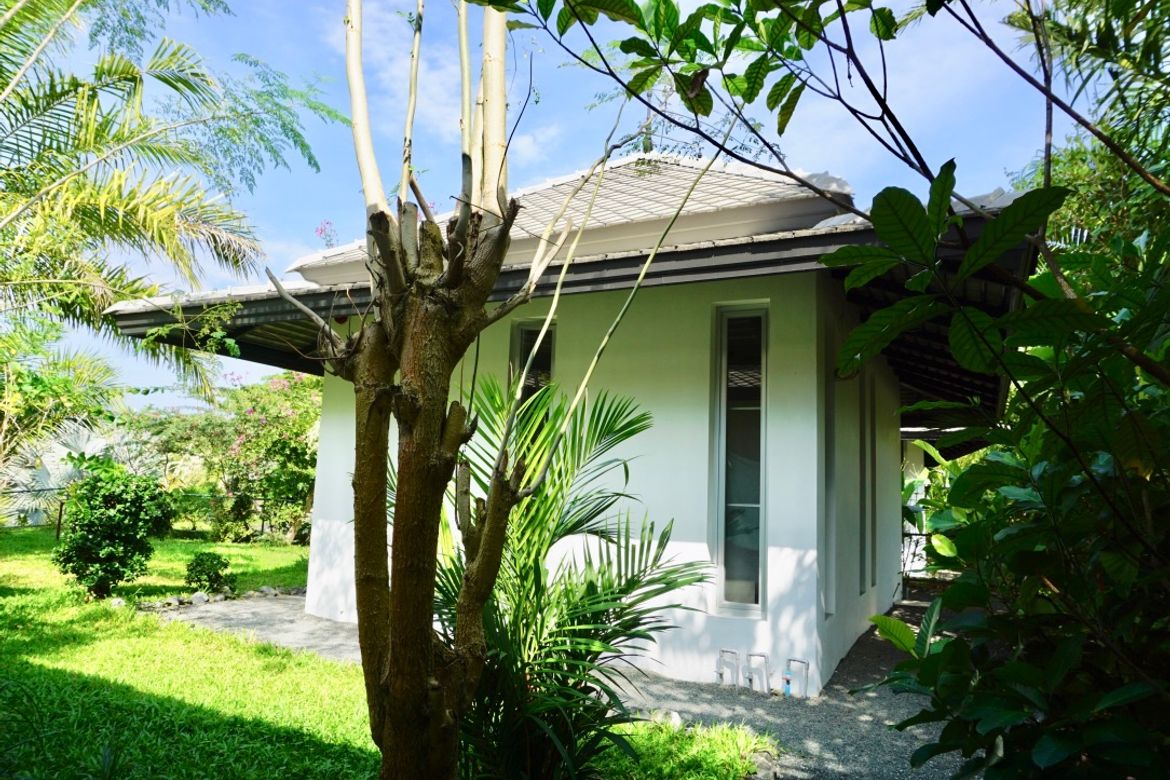 3 bed one storey house for sale in Mae Rim